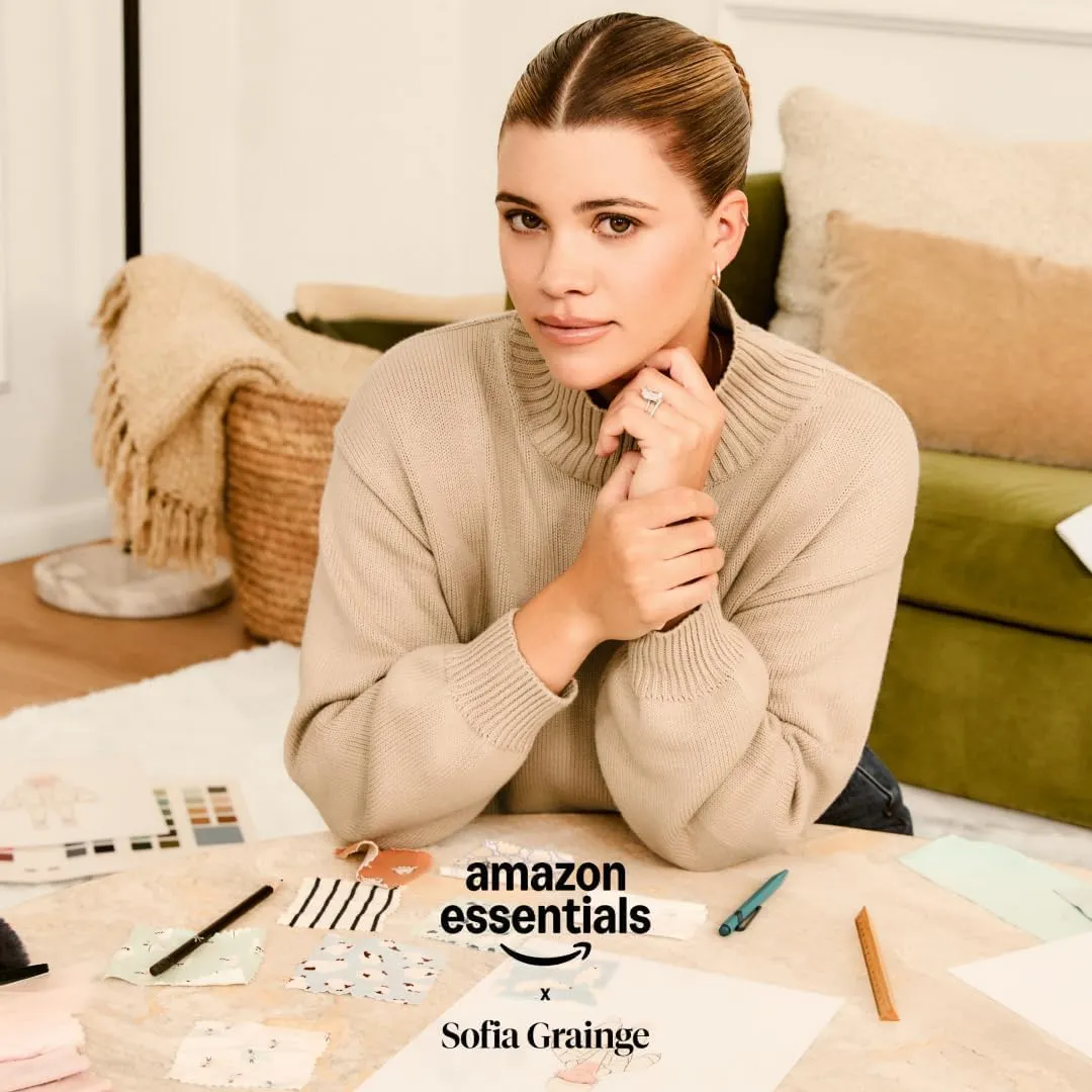 Amazon Essentials x Sofia Grainge Toddlers and Baby Girls' Faux Fur Jacket