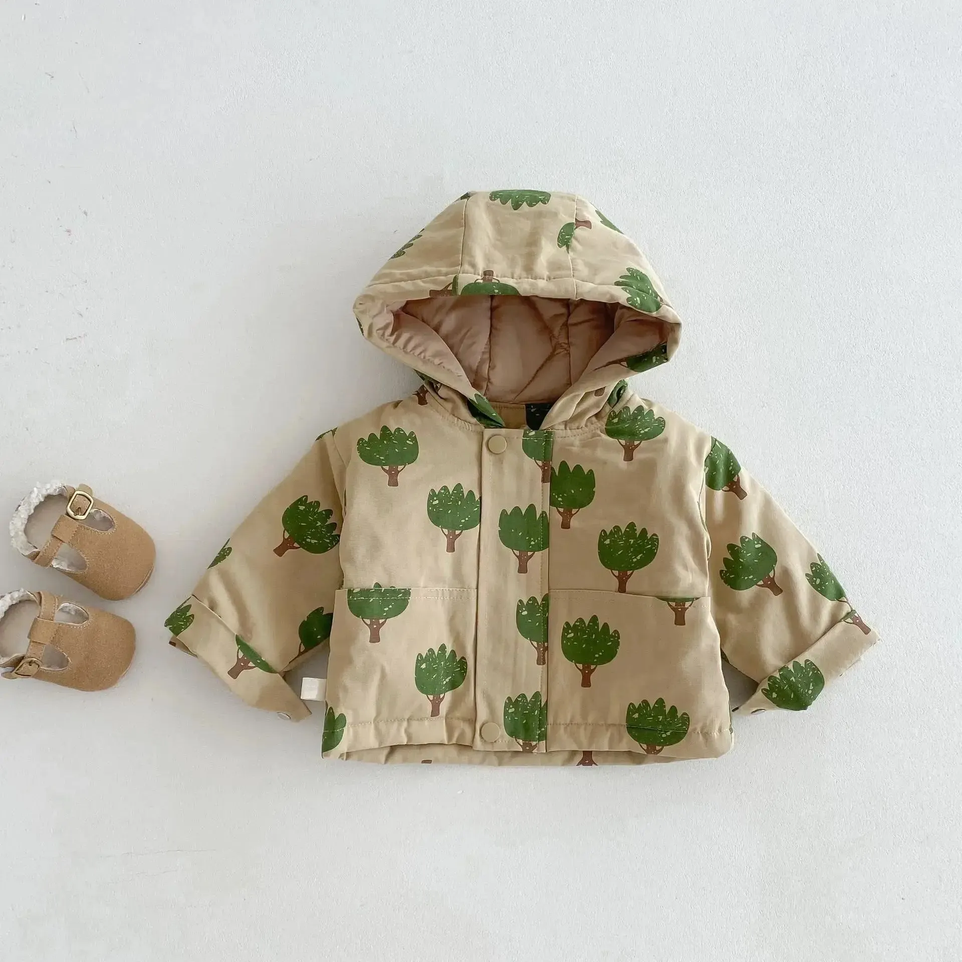 Insulated Winter Jacket with Hood and Tree Print Design